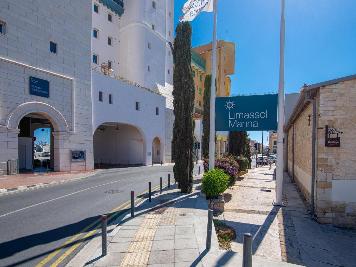 Sanders Coral Court Penthouse - Cute 3-Bedroom Apartment With Balcony 레메소스 외부 사진