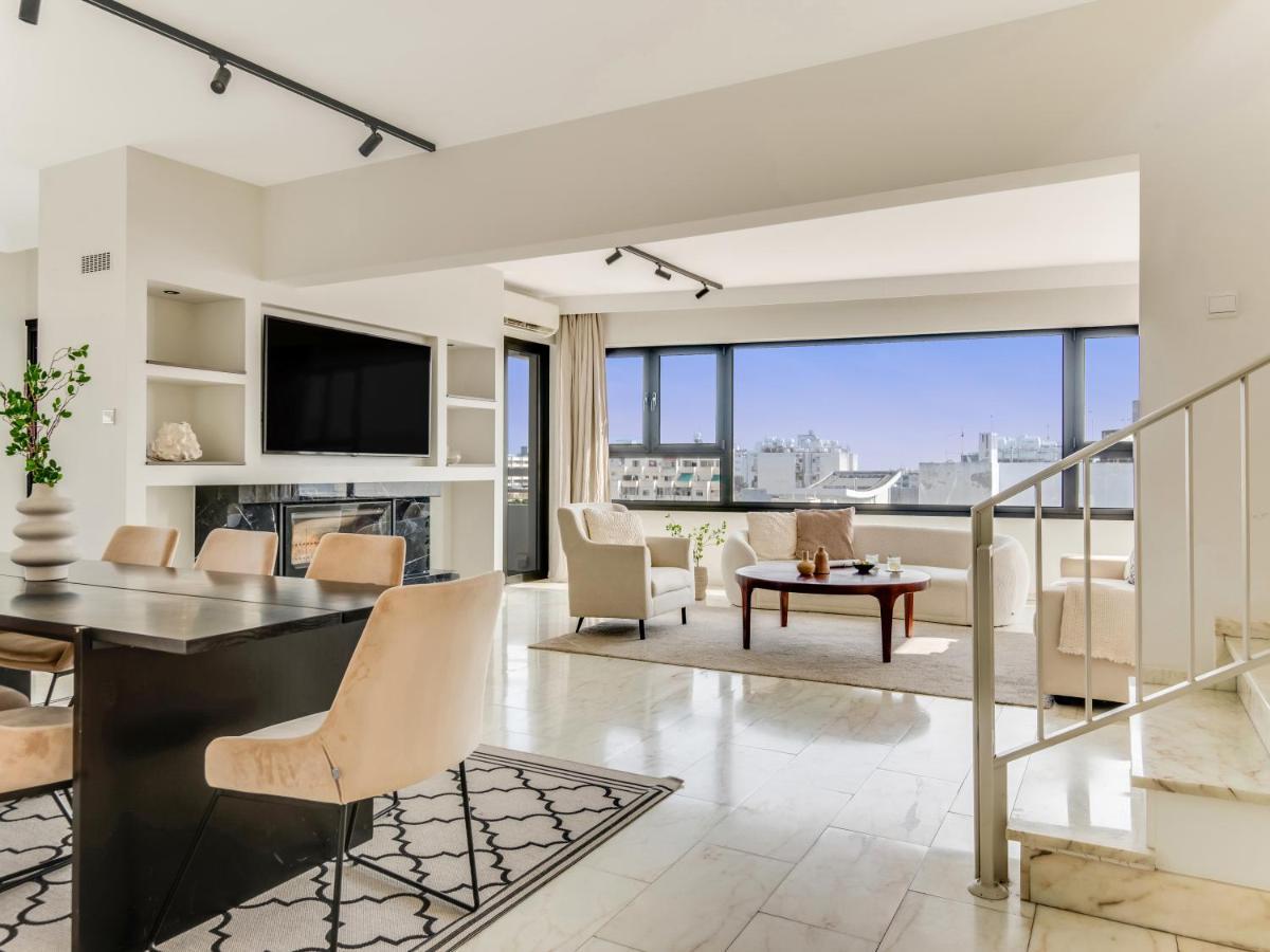 Sanders Coral Court Penthouse - Cute 3-Bedroom Apartment With Balcony 레메소스 외부 사진