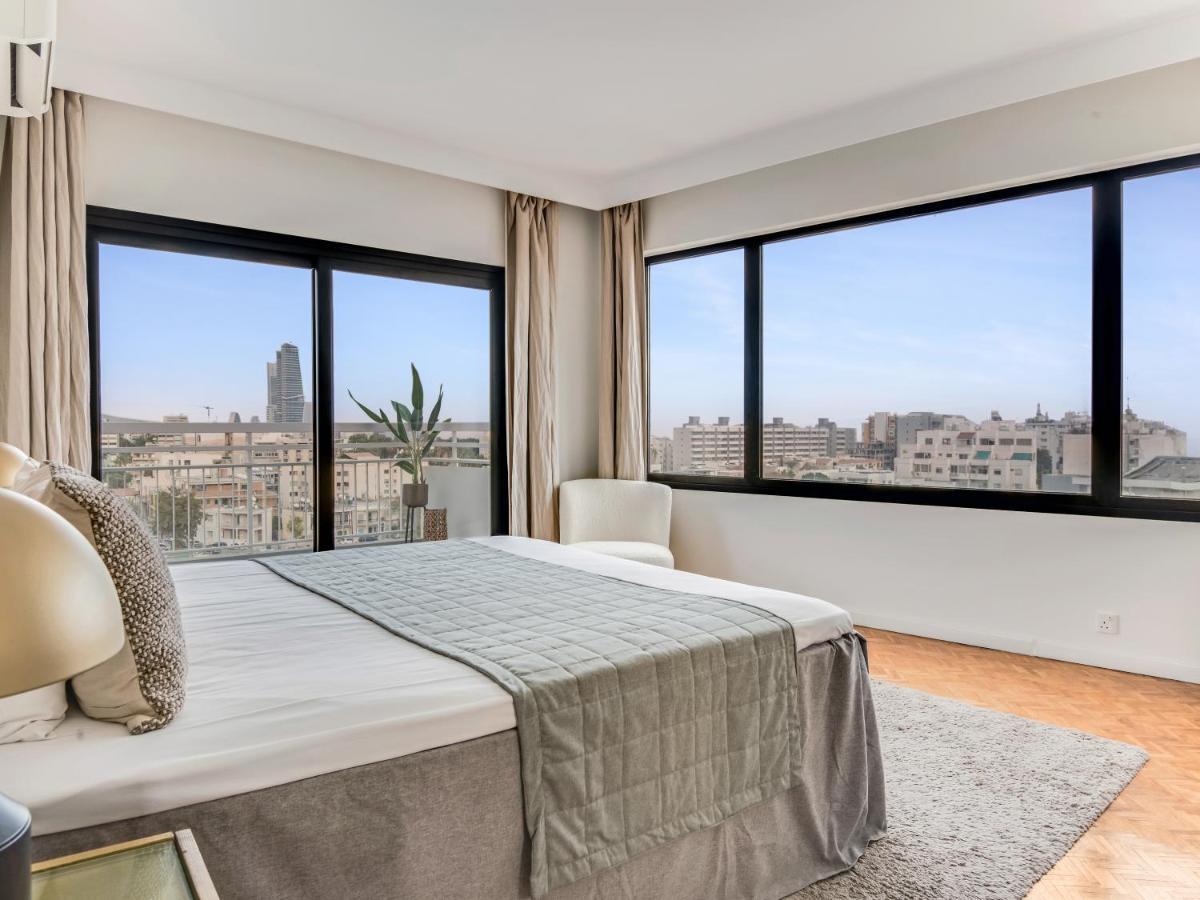Sanders Coral Court Penthouse - Cute 3-Bedroom Apartment With Balcony 레메소스 외부 사진