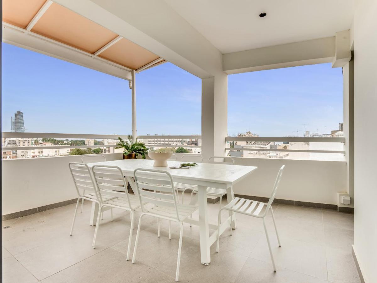 Sanders Coral Court Penthouse - Cute 3-Bedroom Apartment With Balcony 레메소스 외부 사진